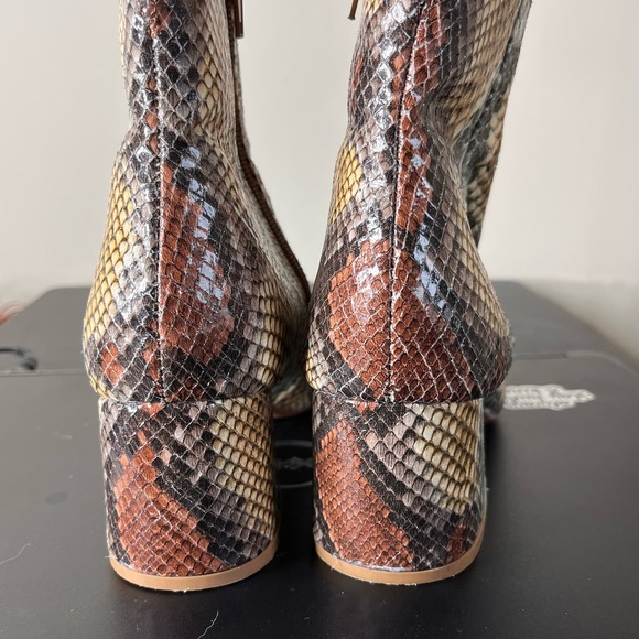 Chinese Laundry Davinna Yellow Brown Snakeskin Low heel ankle boots Size 5.5 - Picture 5 of 13